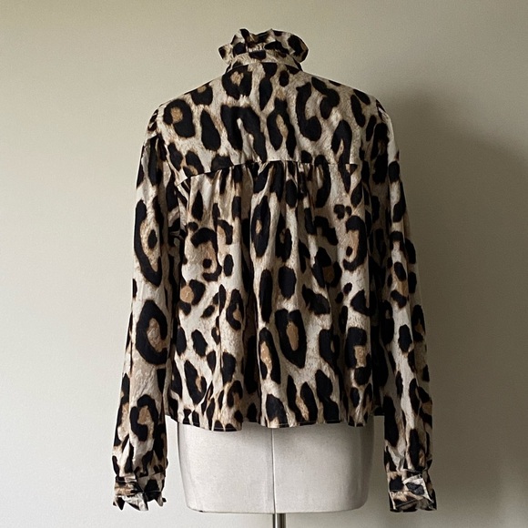 H&M Leopard Edwardian Puff Sleeve Ruffle Blouse - Picture 6 of 7